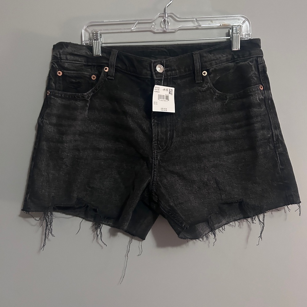 American Eagle Outfitters Black Frayed Hem Denim Shorts - Picture 3 of 6